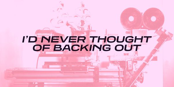 Carte présentant la police de caractères Tussilago dans différents styles